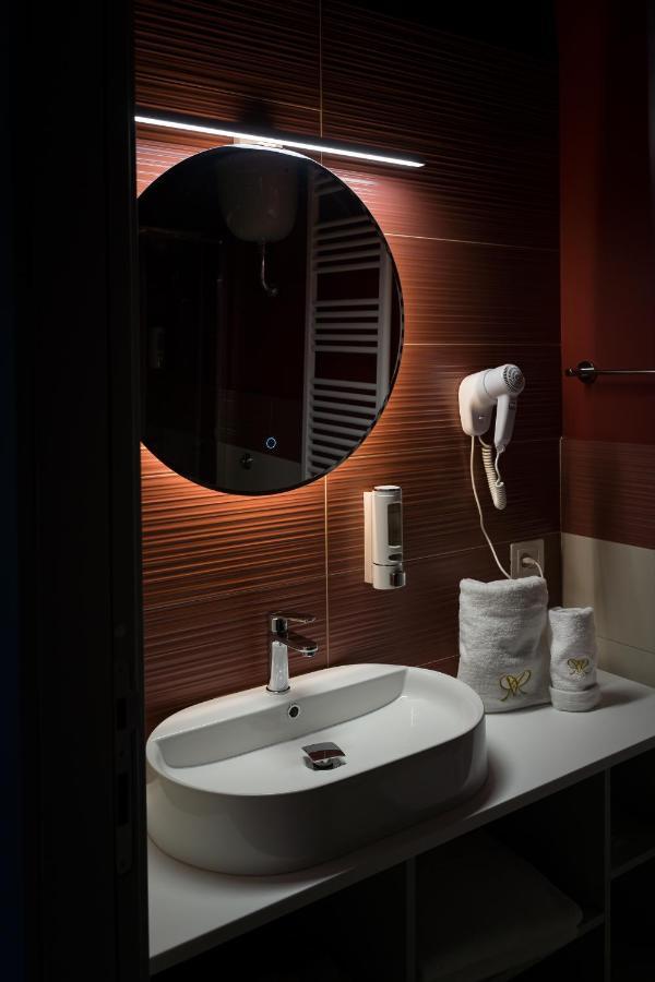 Rosy'S Rooms Patrica 외부 사진