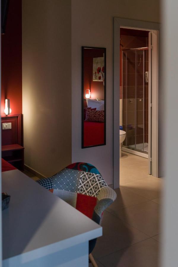 Rosy'S Rooms Patrica 외부 사진